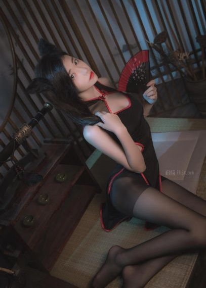 欧美激情婬妇A片AAA毛多水多_720日韩免费观看
