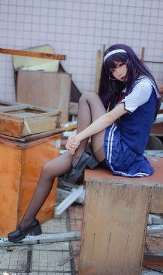 坐在硬邦邦的上面写作业软件_HD动漫在线观看