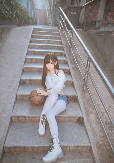 亚洲一区二区三区_DVD影视在线观看
