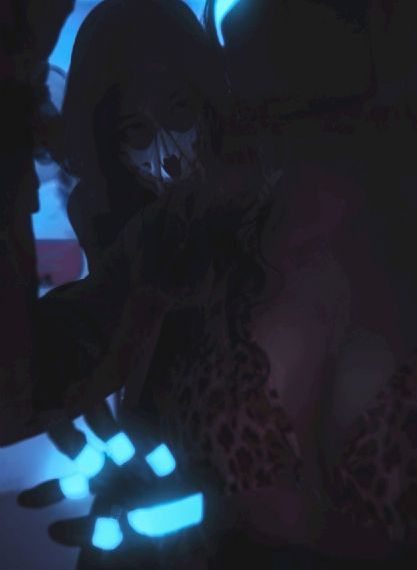 被十几个男人扒开腿猛戳动图_在线观看免费版