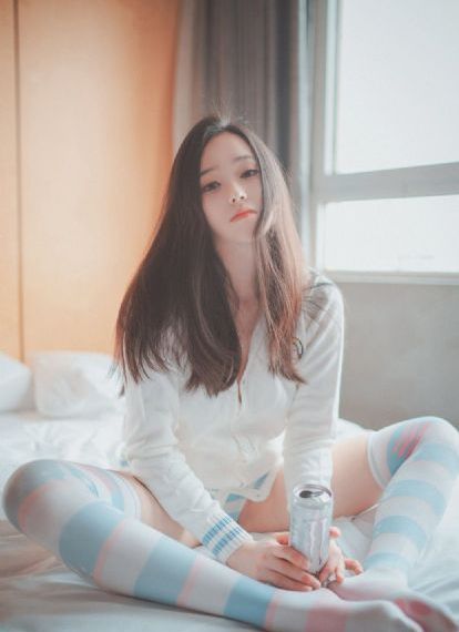 奔驰视频汽车视频_BD国语免费观看视频