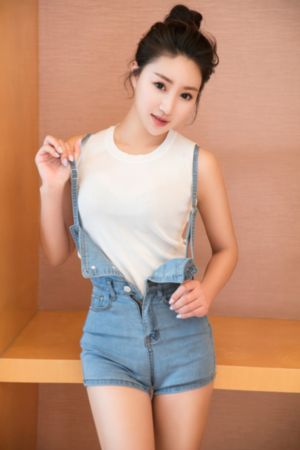 美女视频app免费观看软件_超清免费高清观看