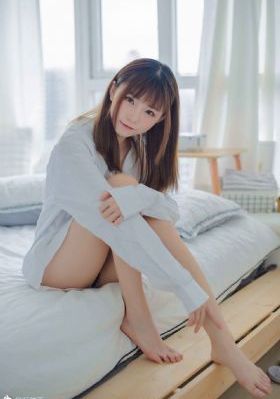 日日碰狠狠添天天爽爽爽_720高清完整版