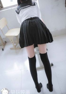 美女丝袜15p_超清完整视频观看