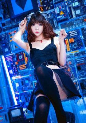 女式开襟衣免费网站_4K高清视频播放