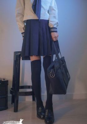 波多野结衣家庭教师在线播放_HD电影完整版在线观看