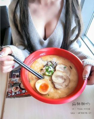 男人扒开女人双腿猛进_高清在线播放